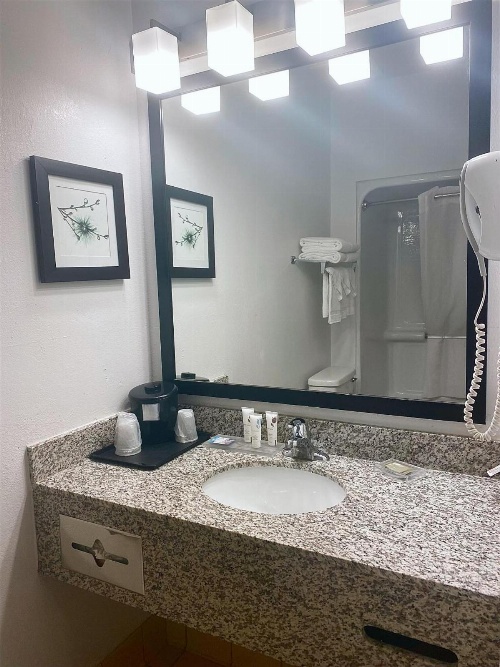 Country Inn & Suites by Radisson, Gettysburg, PA image 2